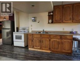 31 Larch Avenue, Drumheller, AB T0J0Y1 Photo 28