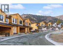 2509 Paramount Peak Drive Unit# Prop Sl 3, West Kelowna, BC V4T3H5 Photo 22