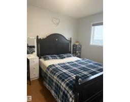 124 Ward Crescent Nw Nw, Edmonton, AB T6T1M6 Photo 9
