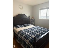 124 Ward Crescent Nw Nw, Edmonton, AB T6T1M6 Photo 10