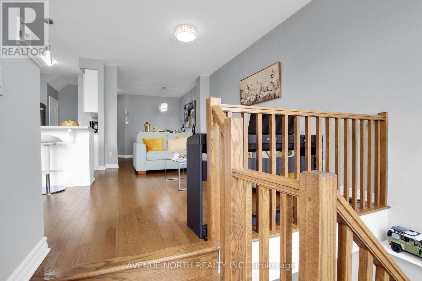 3 Bed, 4 Bath House for Sale in Ottawa – 303 WOOD ACRES GROVE, Ottawa – MLS# X13748740 - Image 24