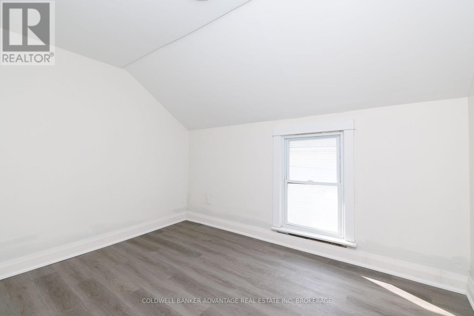 154 FARES STREET - 12