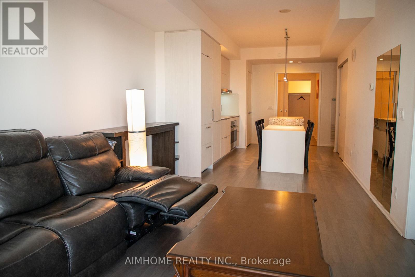 #4907 1 Bloor Street East, Toronto (Church-Yonge Corridor), Ontario, M4W1A9, Toronto (Church-Yonge Corridor), Ontario — photo 5 of 5