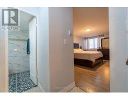 3001 - 3 Massey Square, Toronto, ON M4C5L5 Photo 11