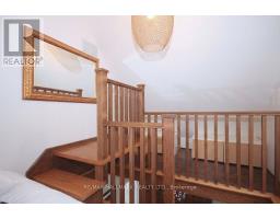 Upper - 91 Ivy Avenue, Toronto, ON M4L2H8 Photo 26