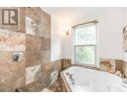 Upper - 91 Ivy Avenue, Toronto, ON M4L2H8 Photo 29