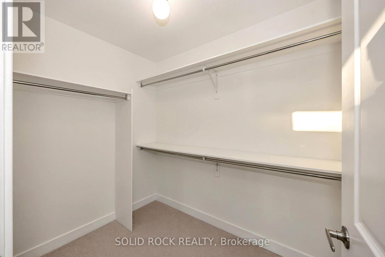 859 SOLARIUM AVENUE E - 22