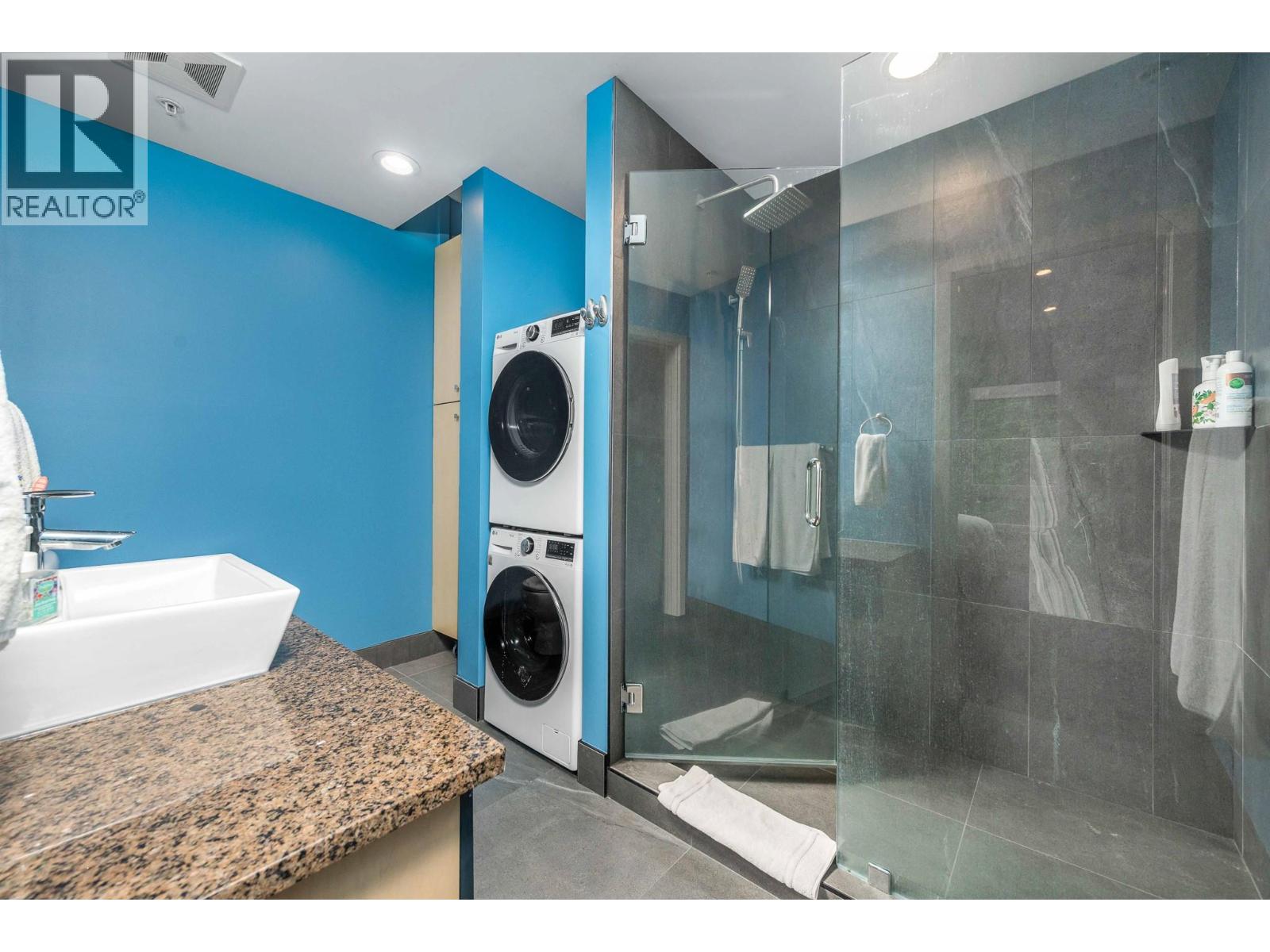 #208 30 Monashee Road - Image 18