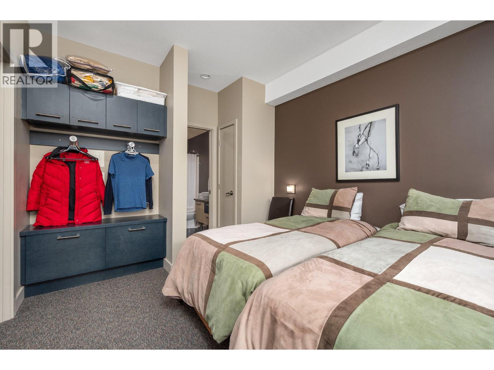 #208 30 Monashee Road - 14