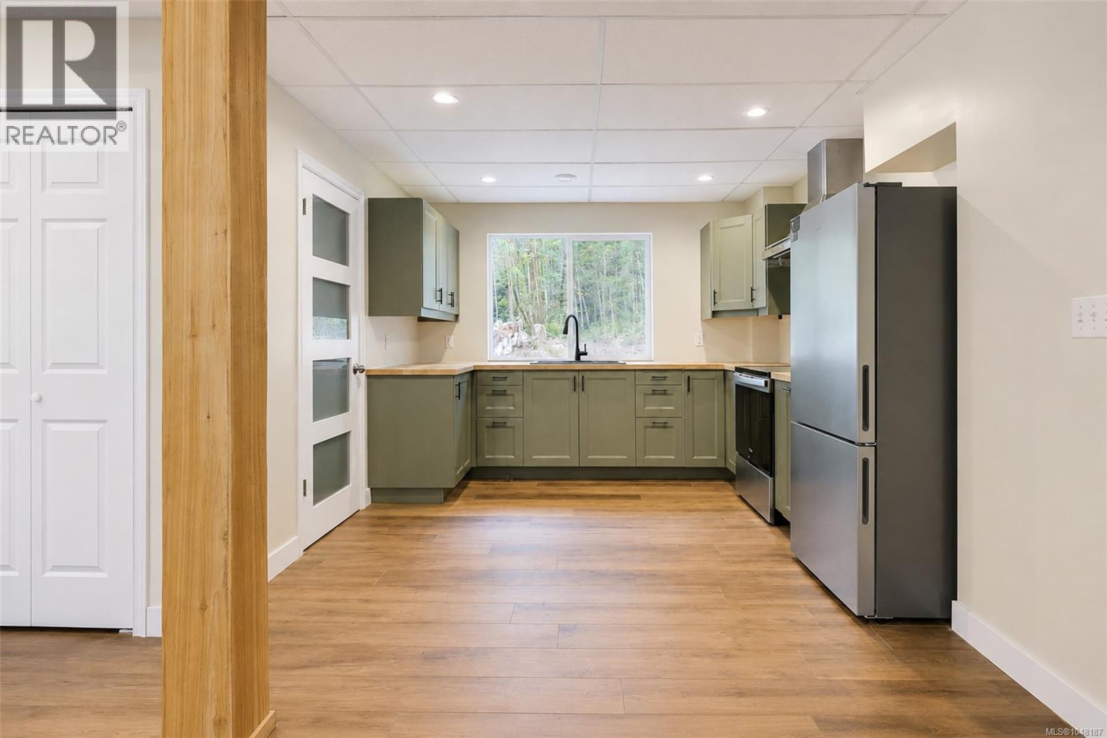 7775 Cowichan Lake Rd - Image 30