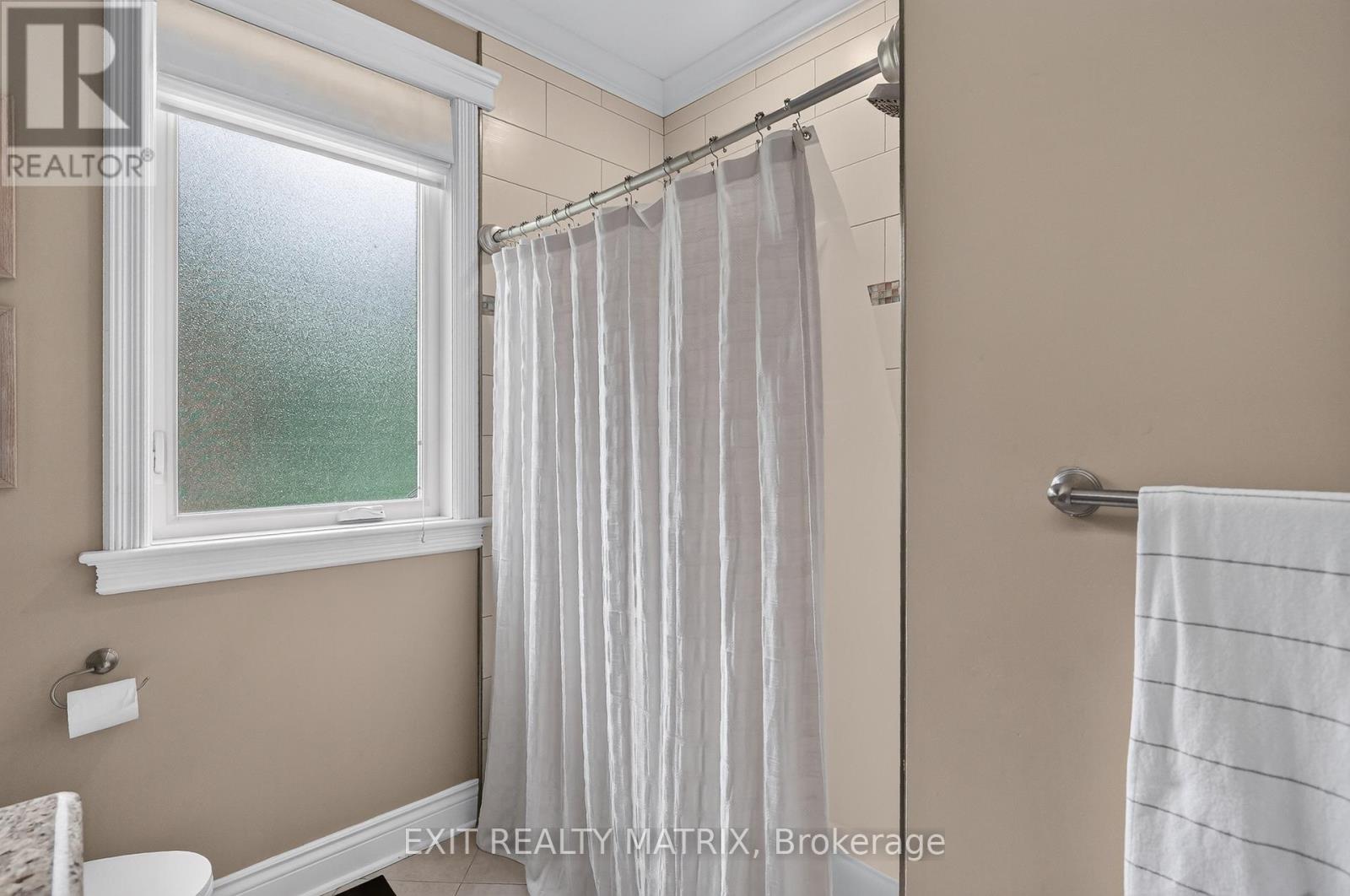 1044 BRAZEAU ROAD - 22