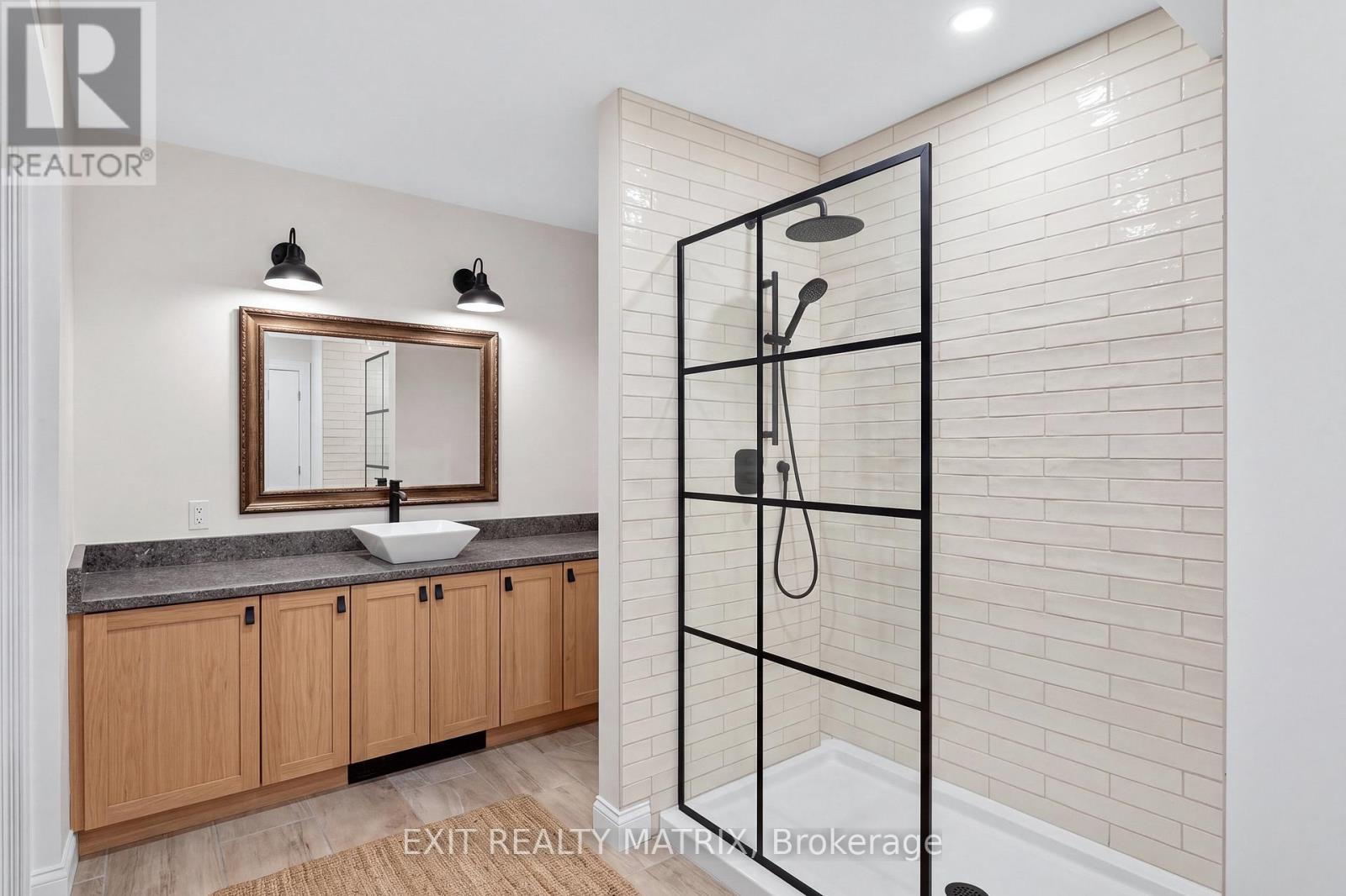 1044 BRAZEAU ROAD - Image 34