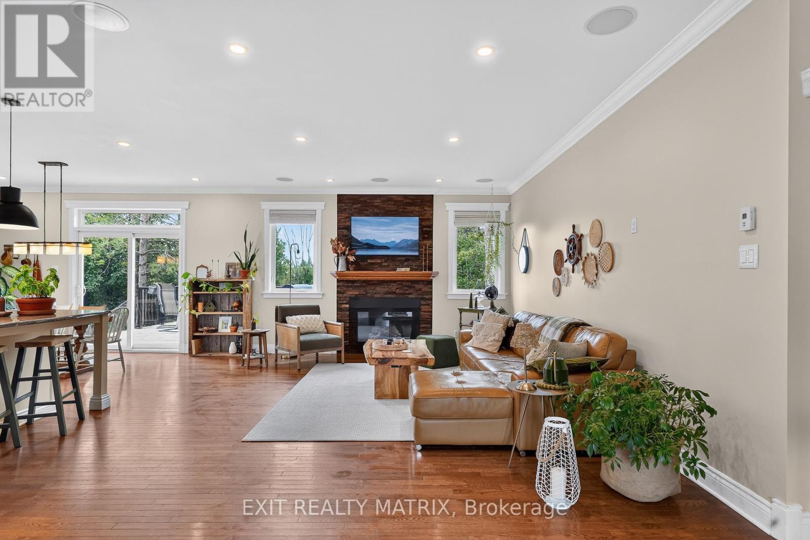 1044 BRAZEAU ROAD - 6