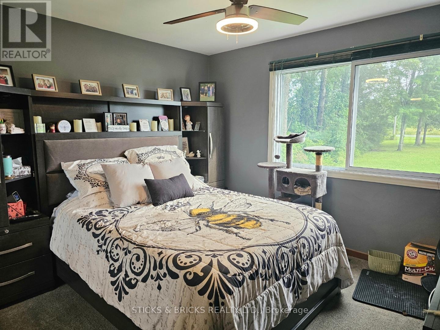 9195 CARL ROAD - 10