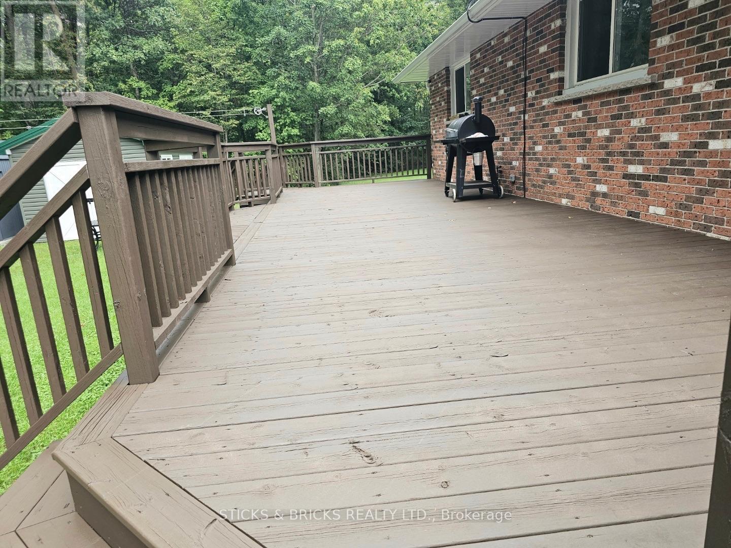 9195 CARL ROAD - 22