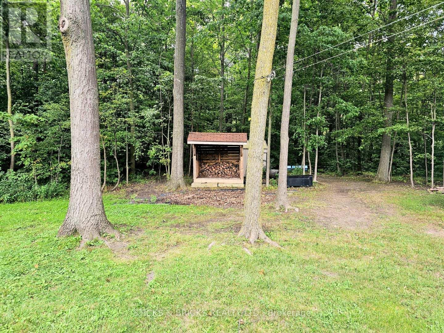 9195 CARL ROAD - 24