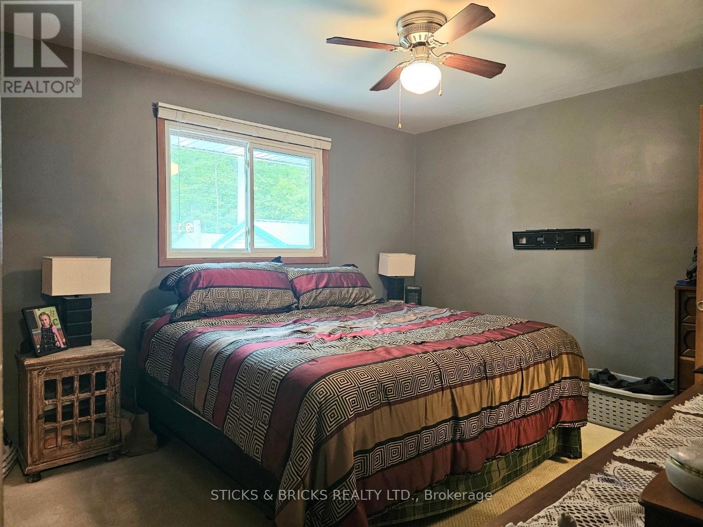 9195 CARL ROAD - 8