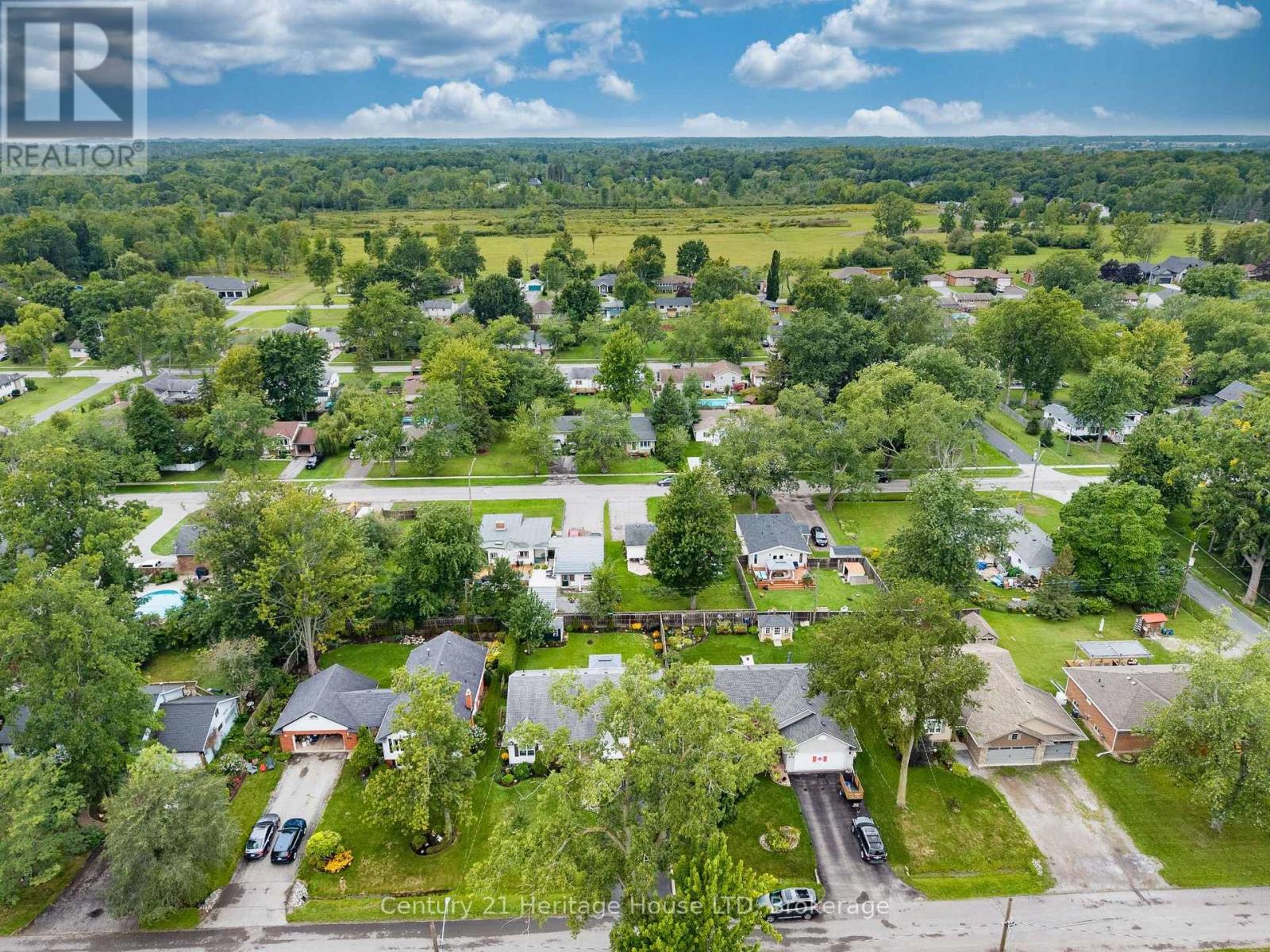 621 PARKDALE AVENUE - Image 39