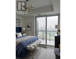2304 - 30 Inn On The Park Drive, Toronto, ON M3C0P7 Photo 12