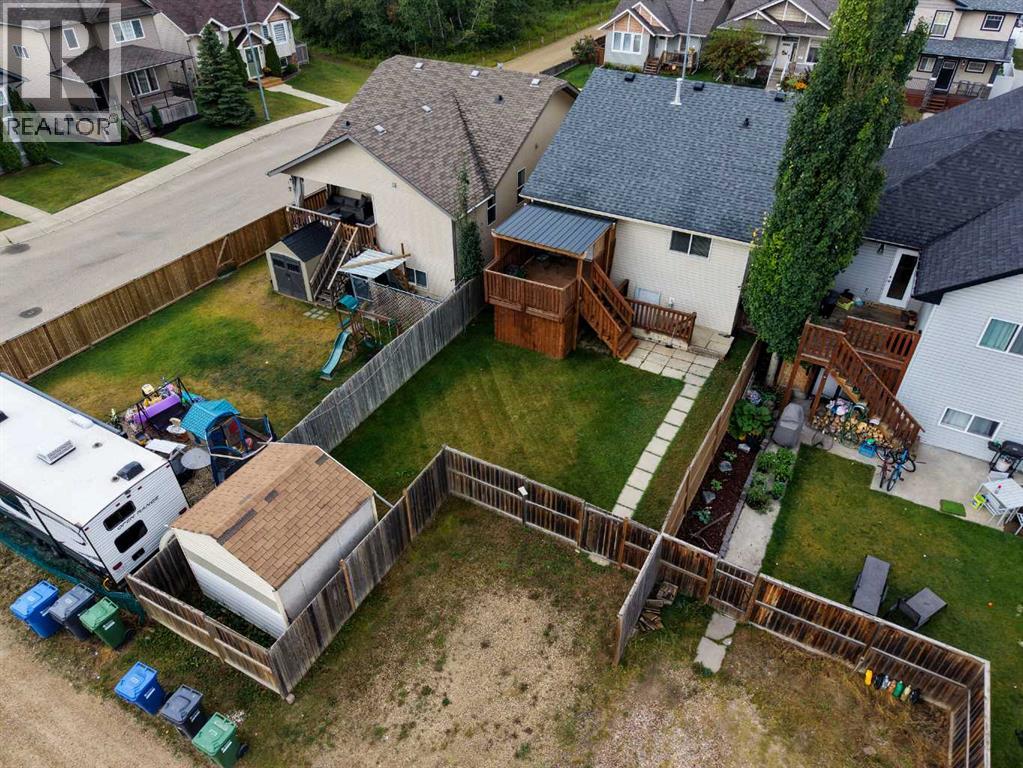 Listing photo – 27 Vickers Close, Red Deer