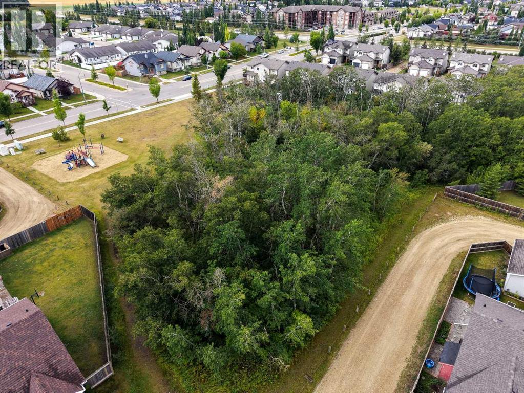 Listing photo – 27 Vickers Close, Red Deer