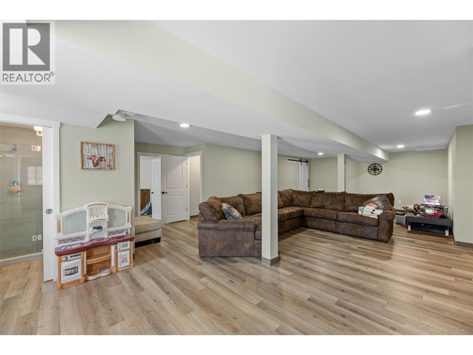 750 Firwood Road - 39