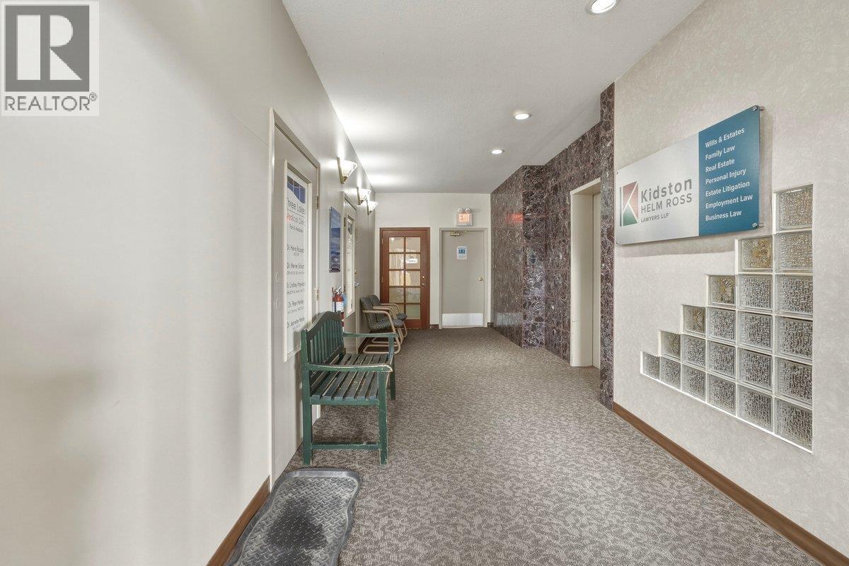  3003 30 Street, Vernon