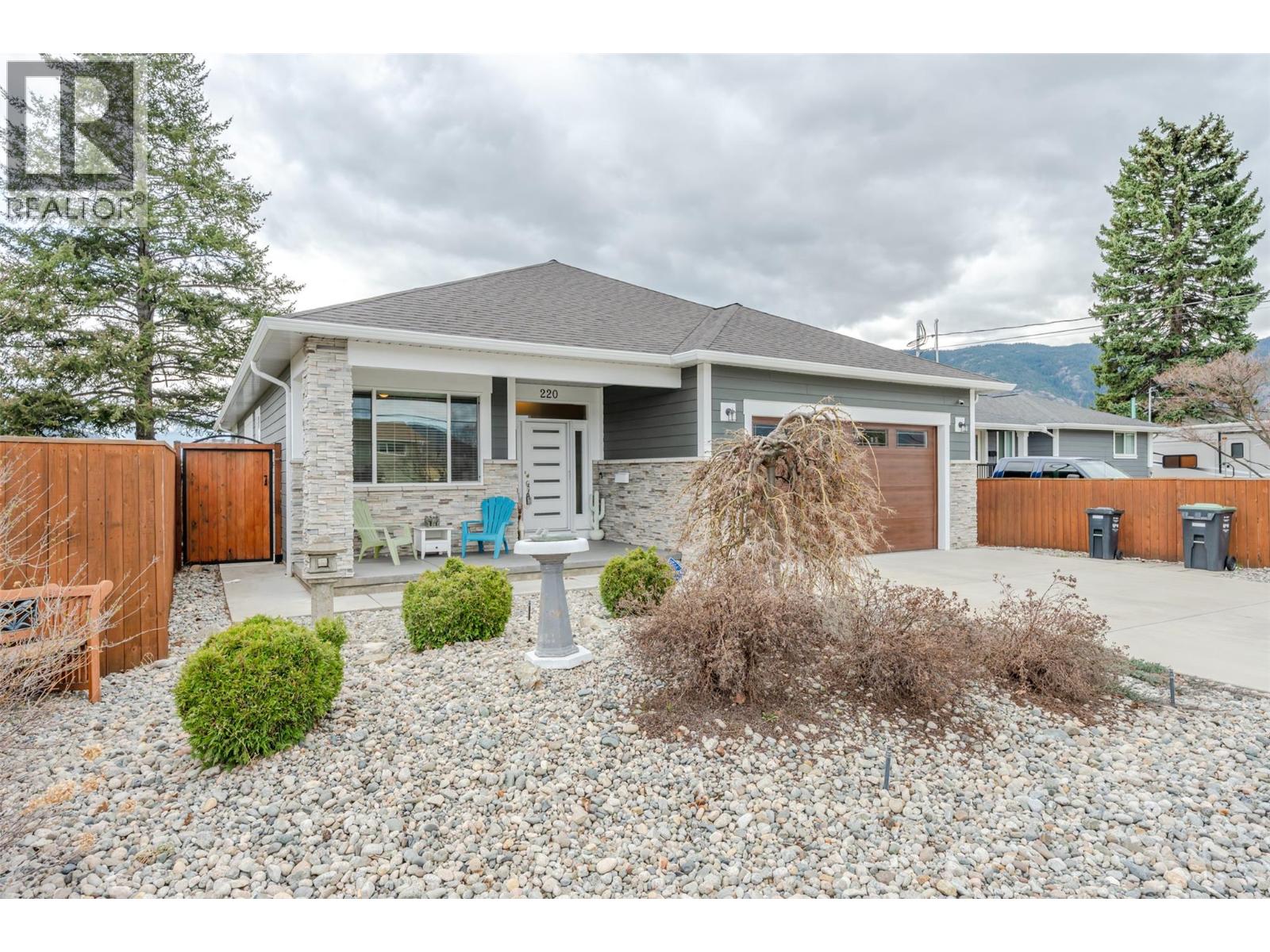 220 Brandon Avenue, Penticton