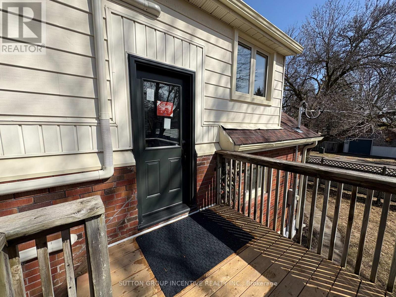 UPPER - 20 BAYVIEW DRIVE, Barrie (Allandale) — photo 3