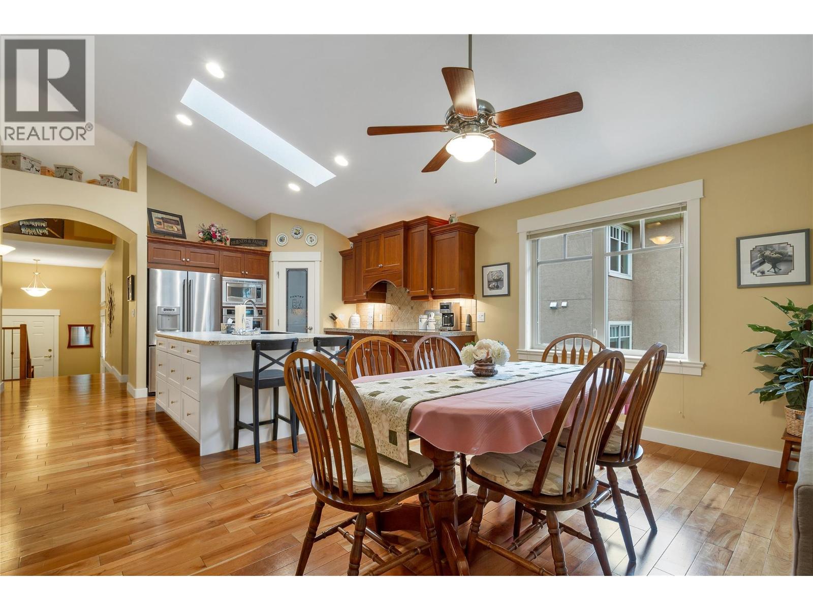 #2 6932 Manning Place - Image 12