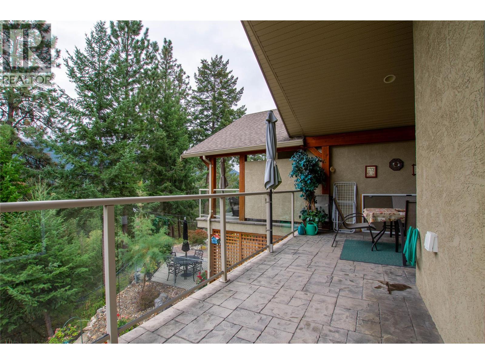 #2 6932 Manning Place - Image 19