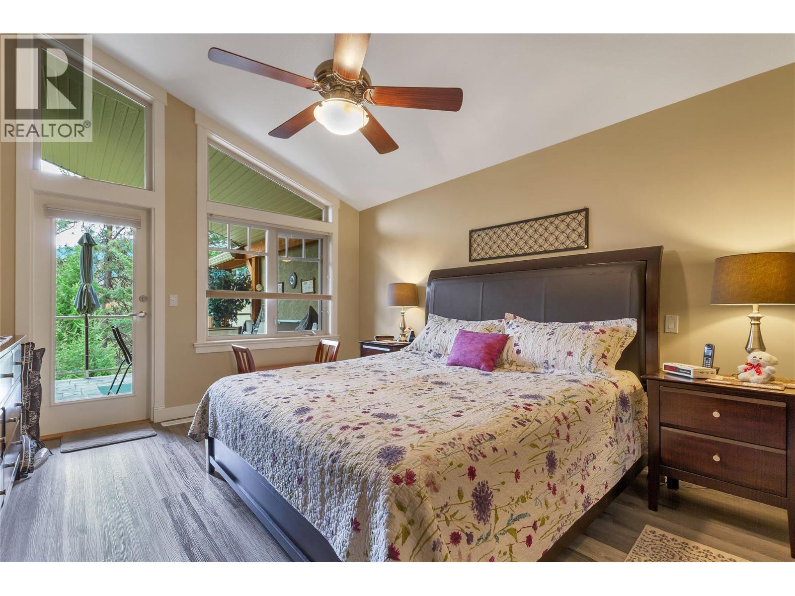 #2 6932 Manning Place - 23