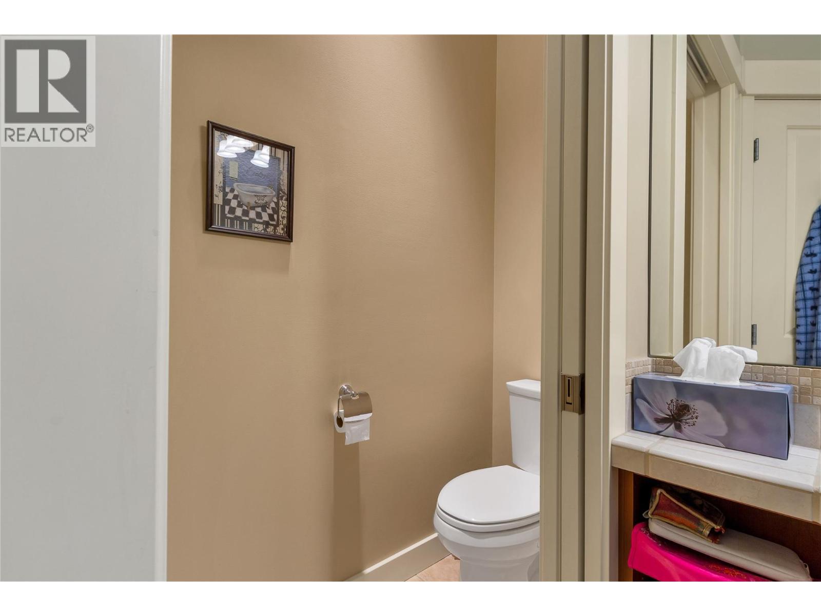 #2 6932 Manning Place - 29