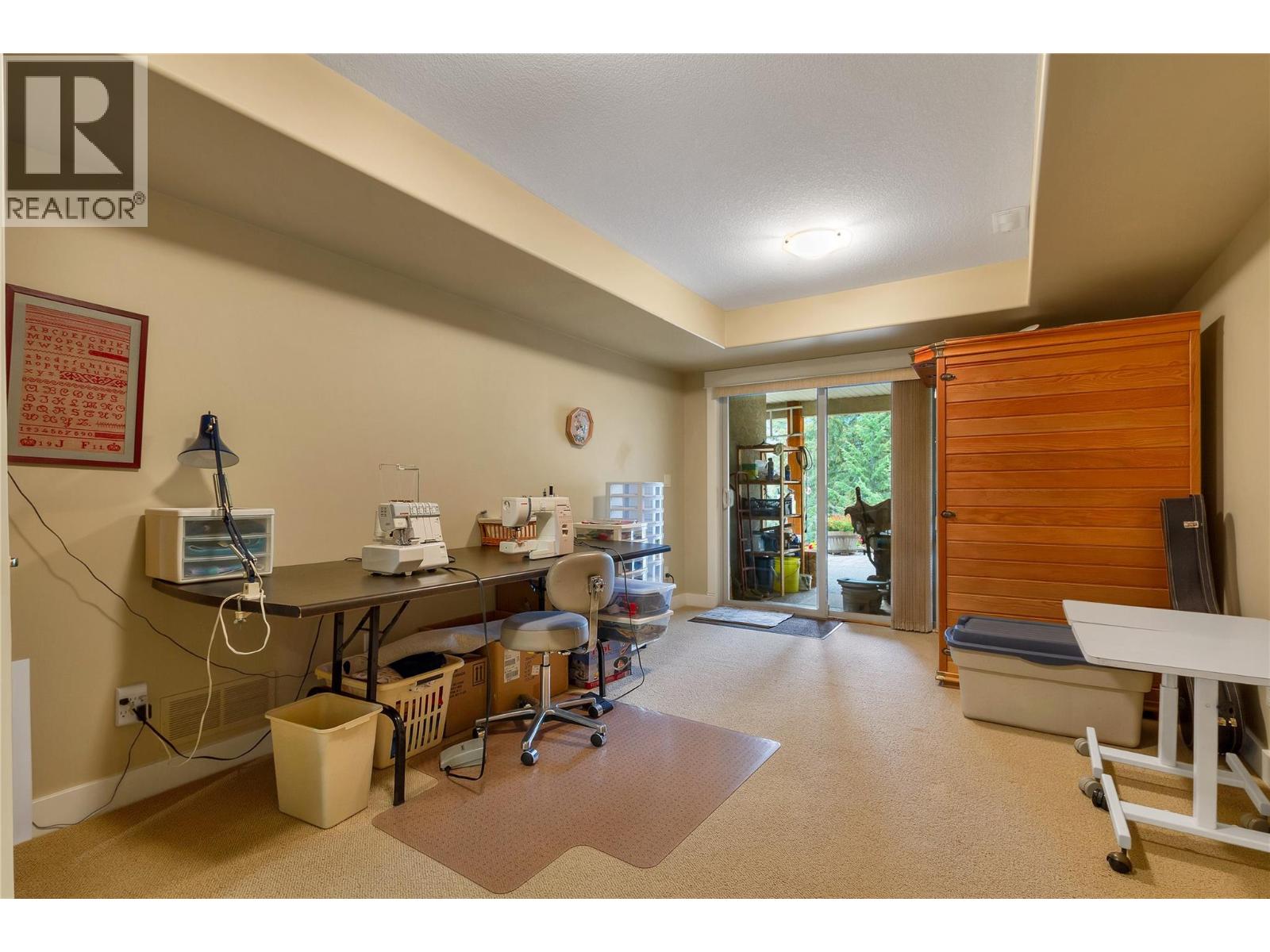 #2 6932 Manning Place - 48