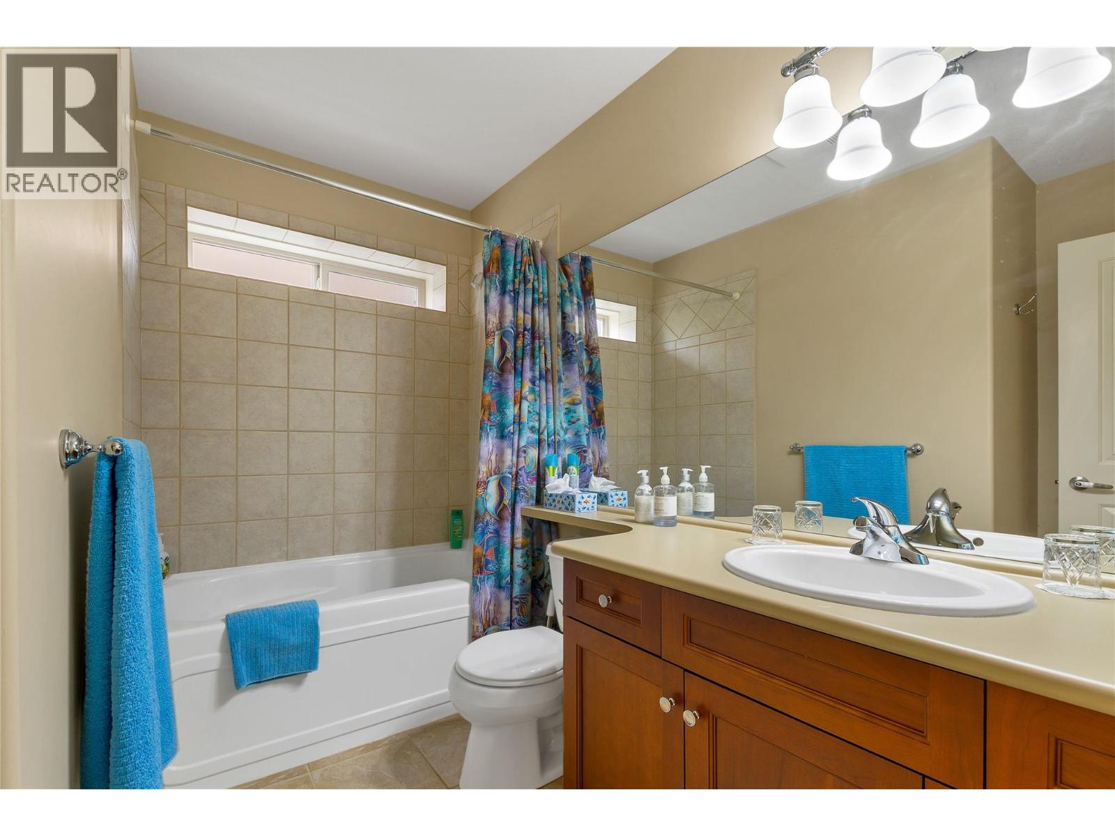 #2 6932 Manning Place - 51