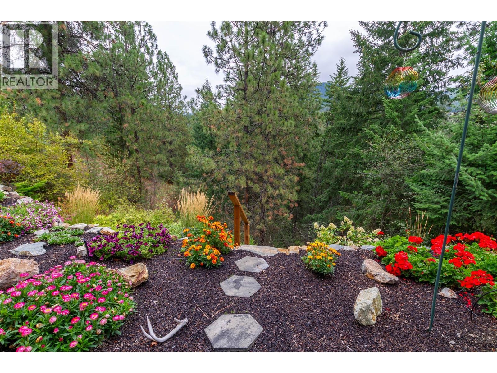 #2 6932 Manning Place - 67