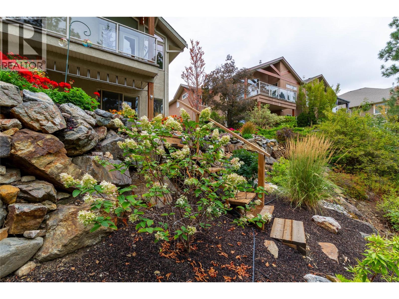 #2 6932 Manning Place - 69