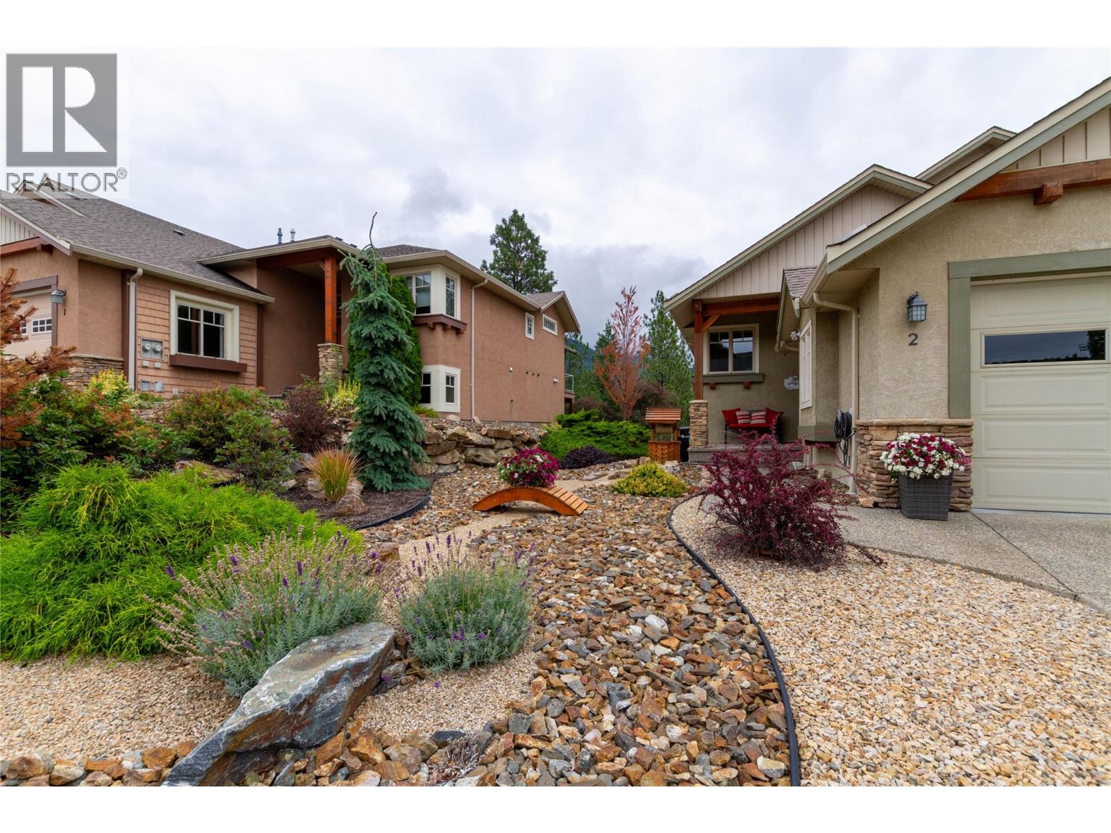 #2 6932 Manning Place - 77