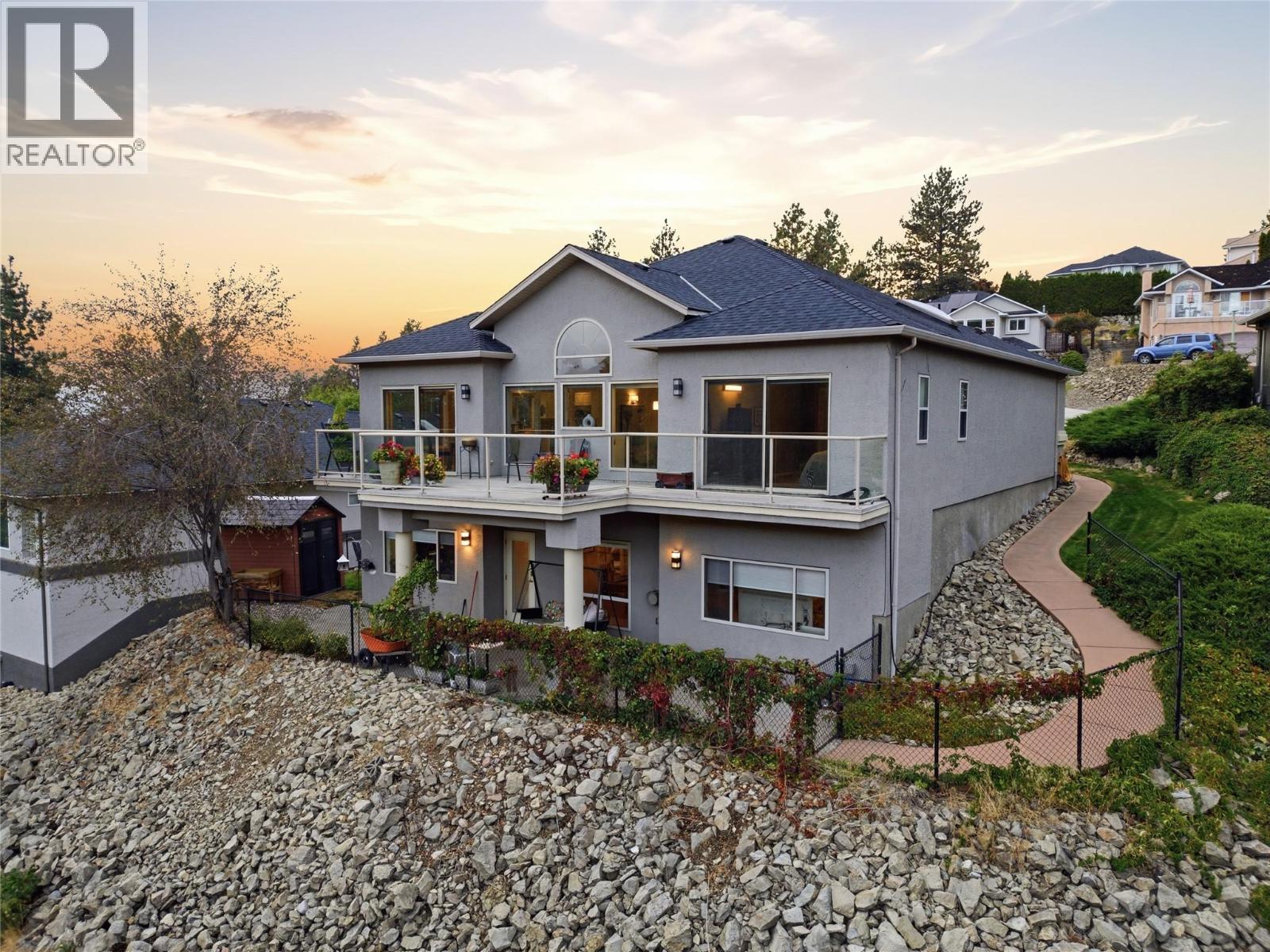  2201 Lillooet Crescent, Kelowna