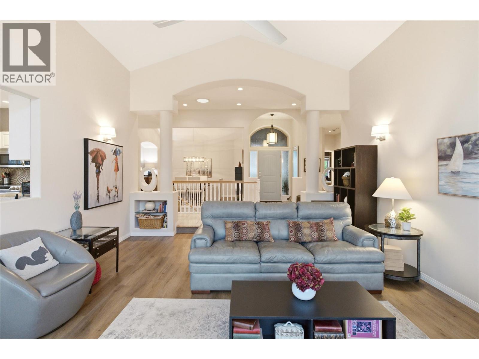  2201 Lillooet Crescent, Kelowna