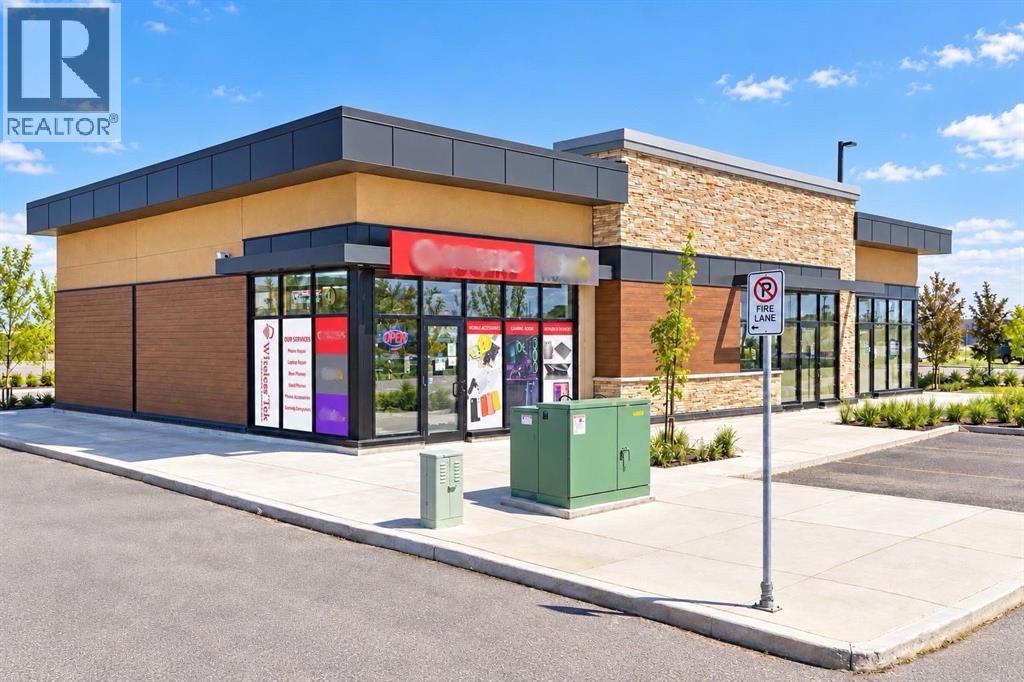 6004 Country Hills Boulevard Northeast, Calgary, Alberta, T3N1A8, Calgary, Alberta — photo 1 of 5