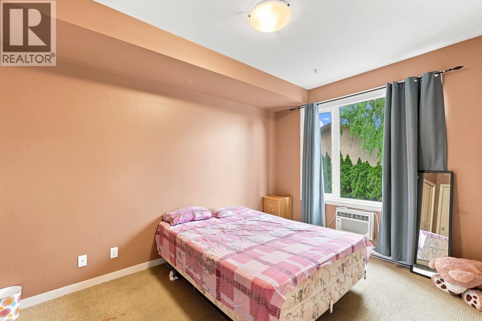 102 130 Barber Road, Kelowna