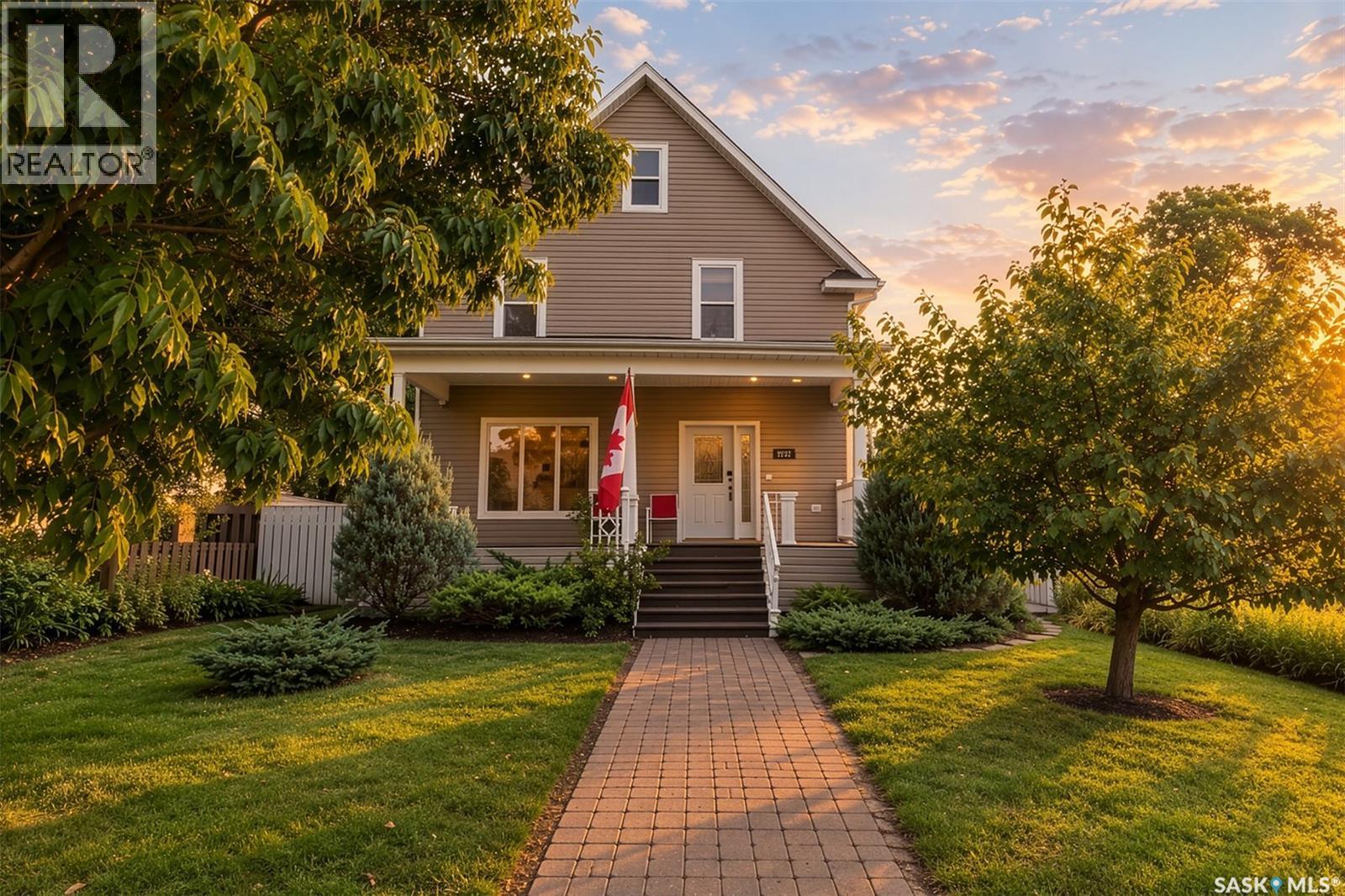 1129 1st AVENUE NE - 96