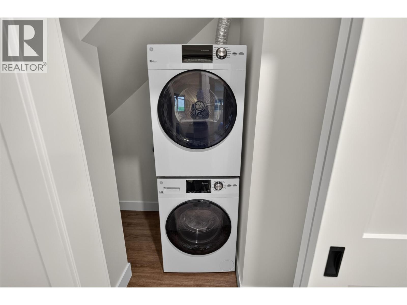 #53 4926 Timber Ridge Road - Image 11
