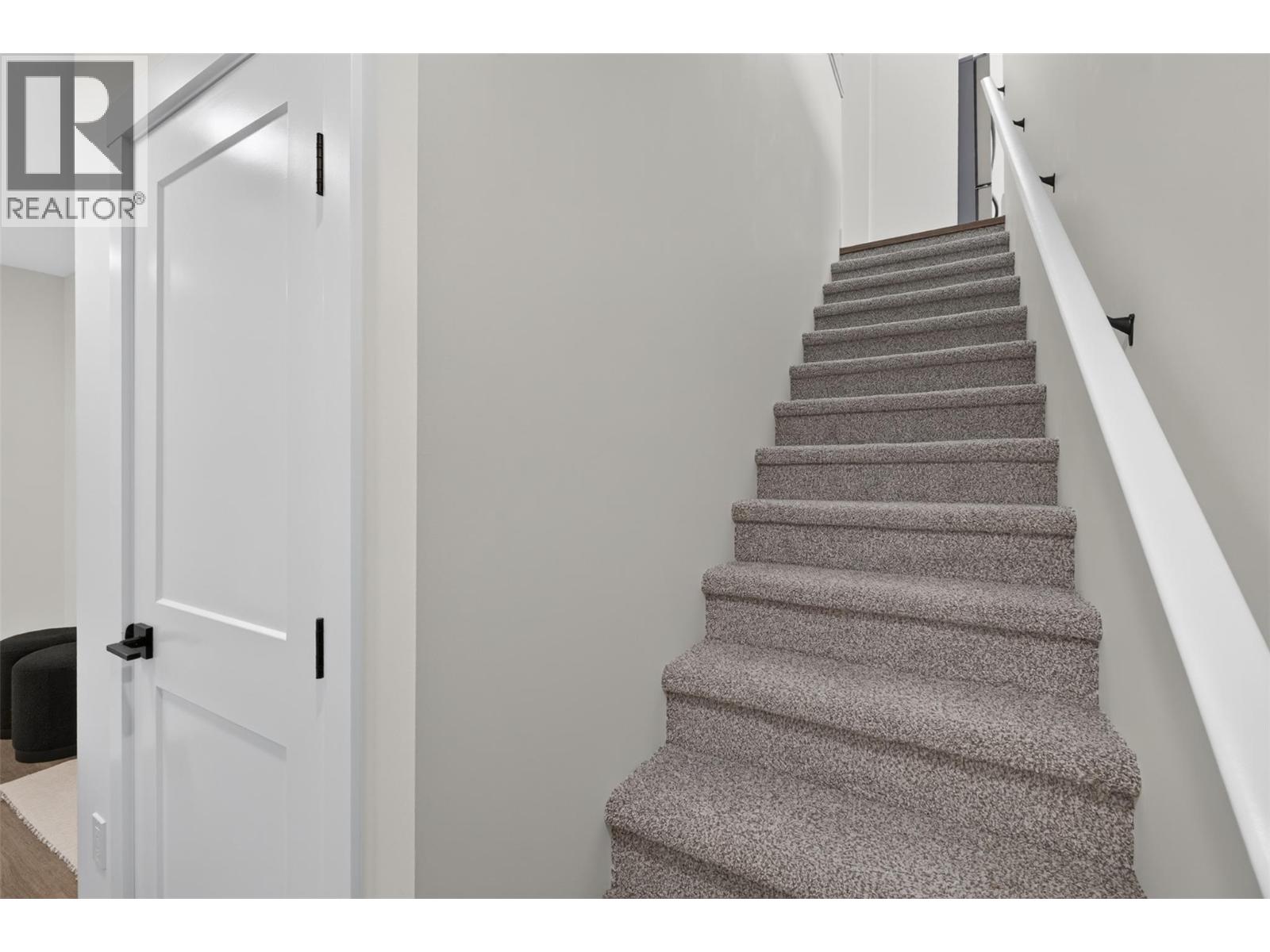 #53 4926 Timber Ridge Road - Image 12