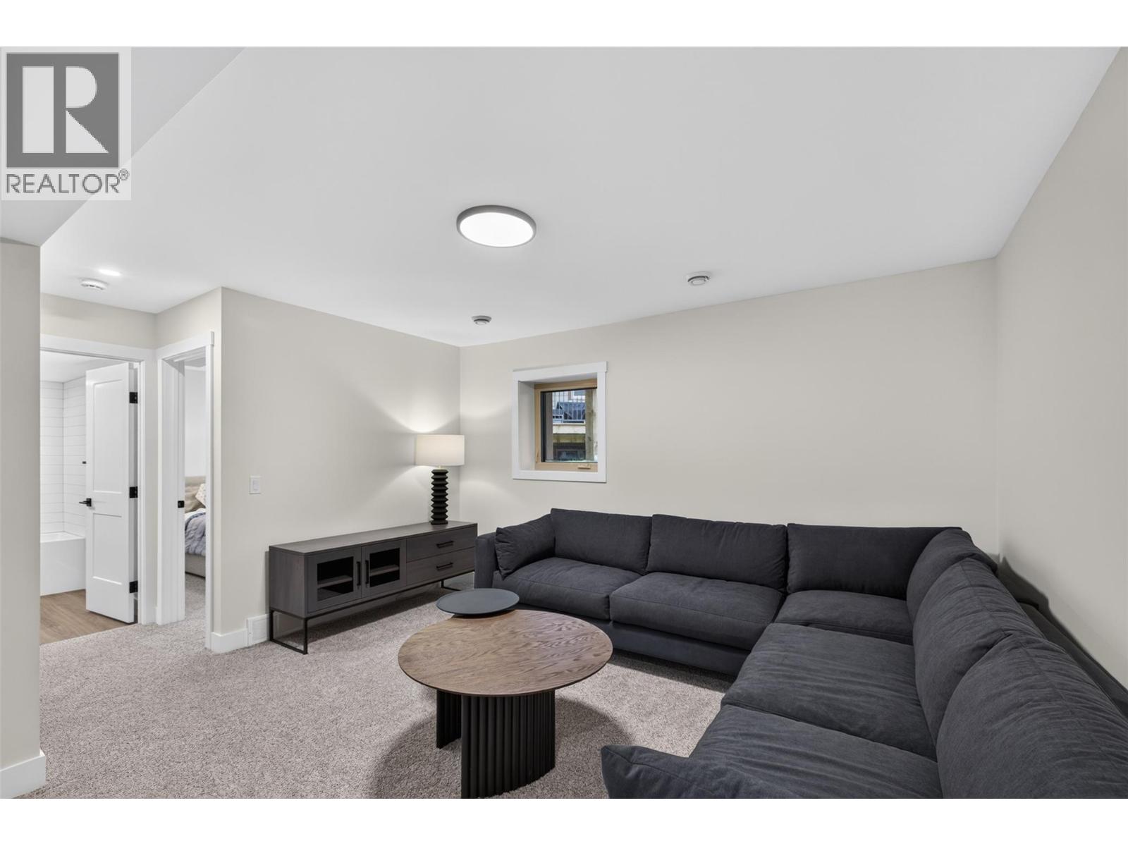 #53 4926 Timber Ridge Road - Image 5