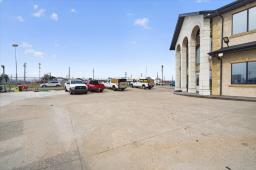 , Edmonton, AB T5A0C1 Photo 46