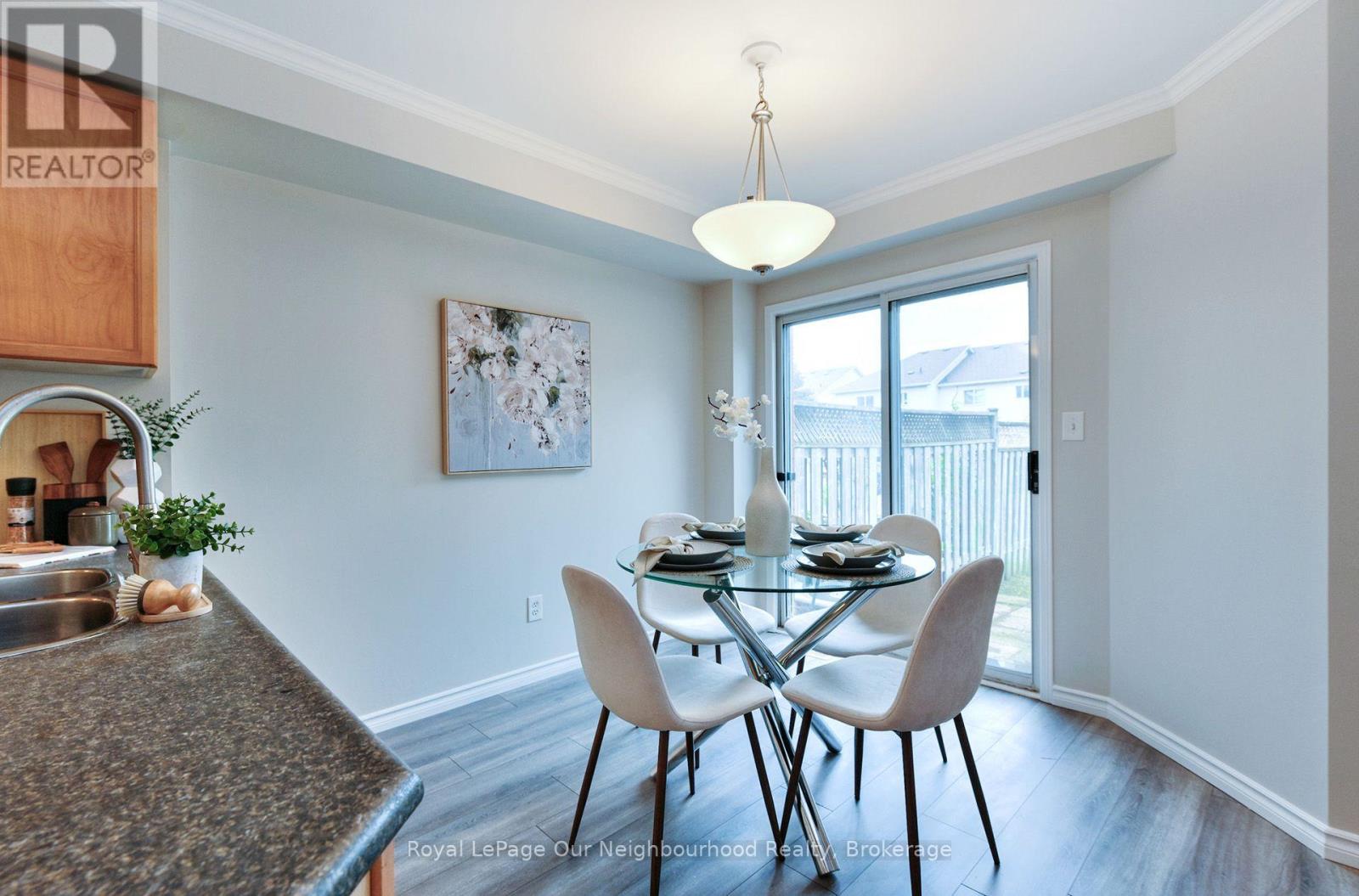 38 WILKINS CRESCENT - 5