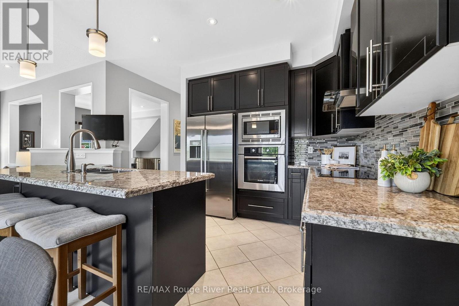 19 GALEA DRIVE - 15