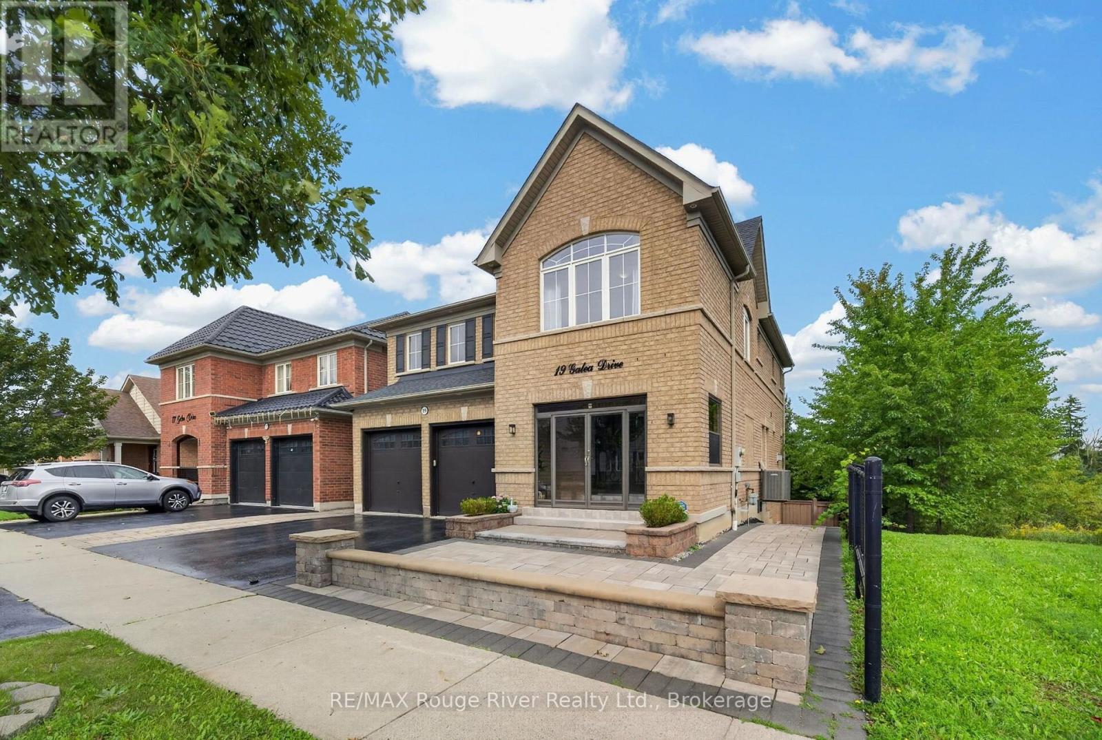 19 GALEA DRIVE - 3